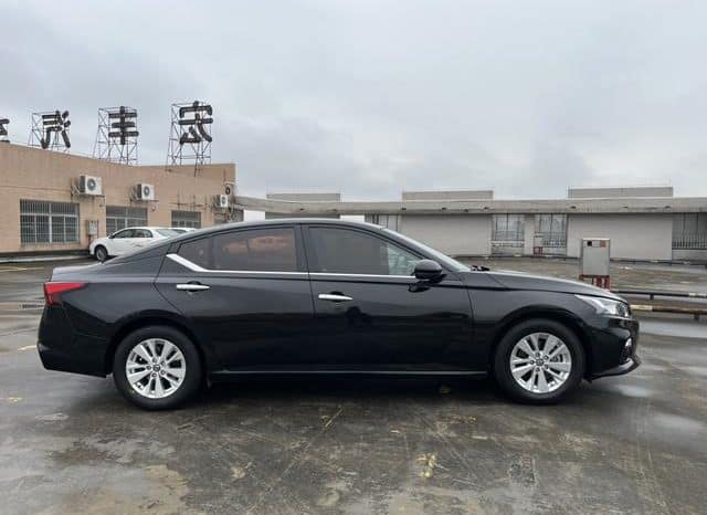 
								Nissan Altima (VI), 2021 full									