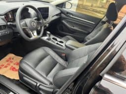 
										Nissan Altima (VI), 2021 full									