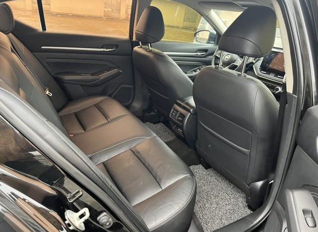 
								Nissan Altima (VI), 2021 full									