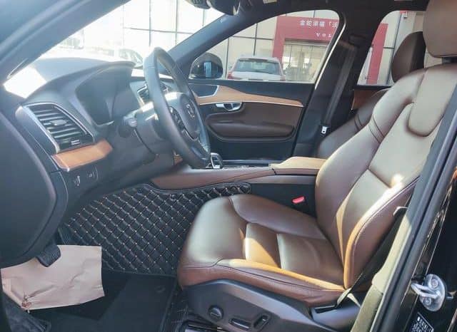 
								Volvo XC90, 2022 full									