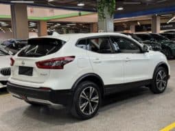 
										Nissan Qashqai, 2021 full									