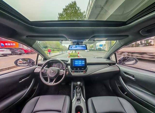 
								Toyota Levin, 2021 full									