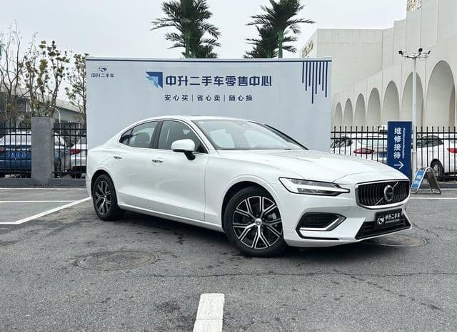 
								Volvo S60, 2024 full									