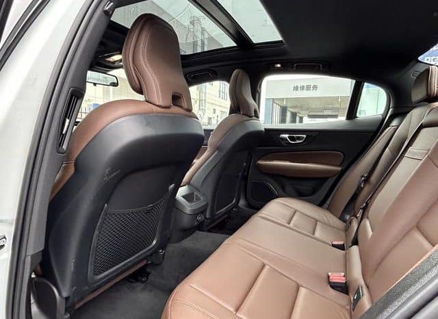 
								Volvo S60, 2024 full									