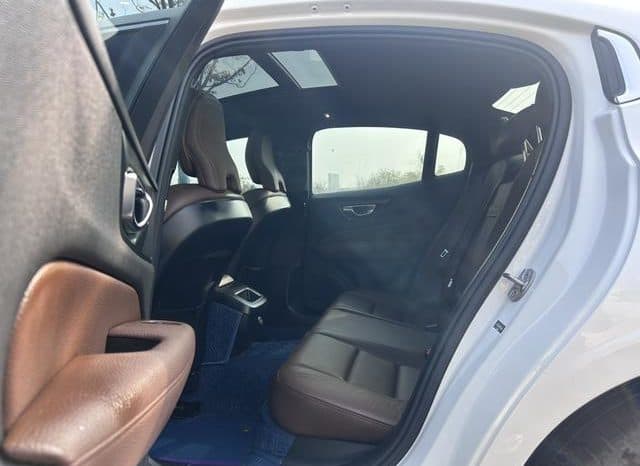 
								Volvo S60, 2022 full									