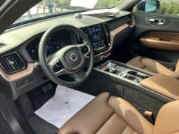 
										Volvo XC60, 2025 full									