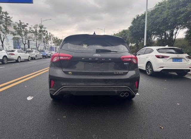 
								Ford Focus, 2020 full									