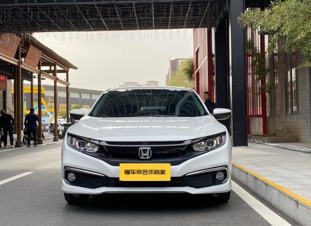 
								Honda Civic, 2020 full									