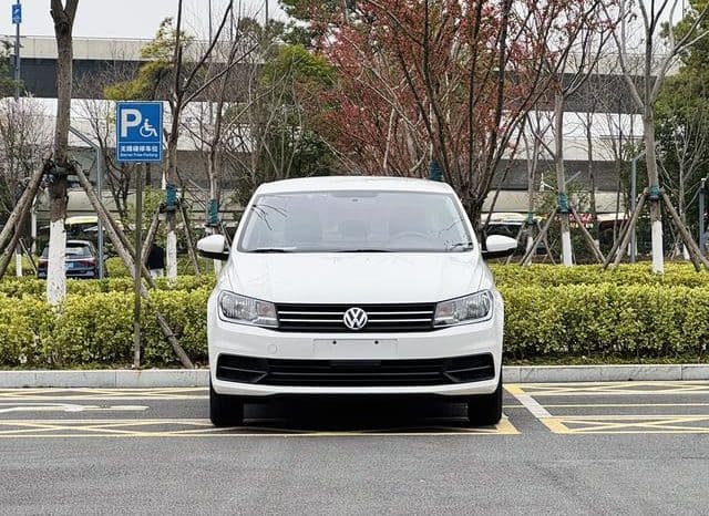
								Volkswagen Polo (V), 2022 full									