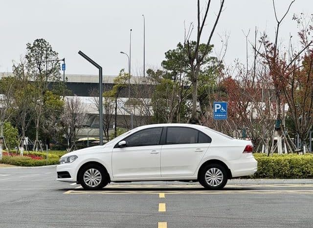 
								Volkswagen Polo (V), 2022 full									