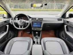 
										Volkswagen Polo (V), 2022 full									