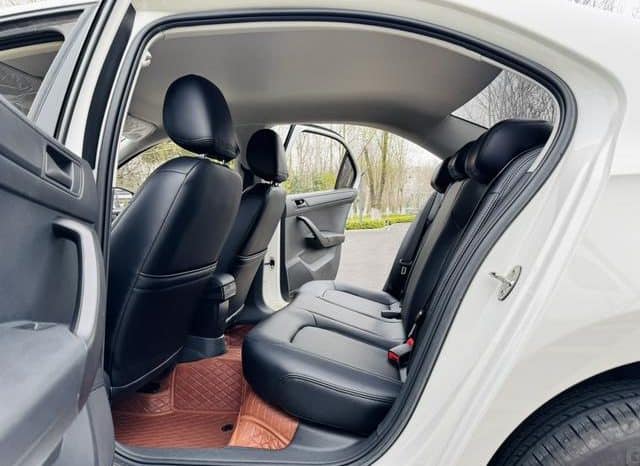 
								Volkswagen Polo (V), 2022 full									