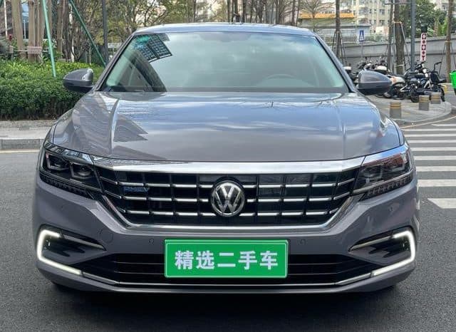 
								Volkswagen Passat Hybrid, 2020 full									