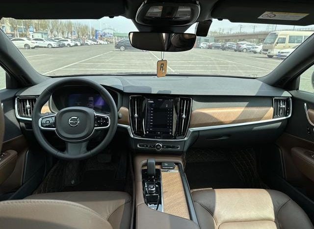 
								Volvo S90, 2023 full									