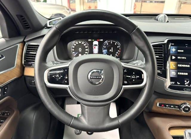 
								Volvo XC90, 2021 full									