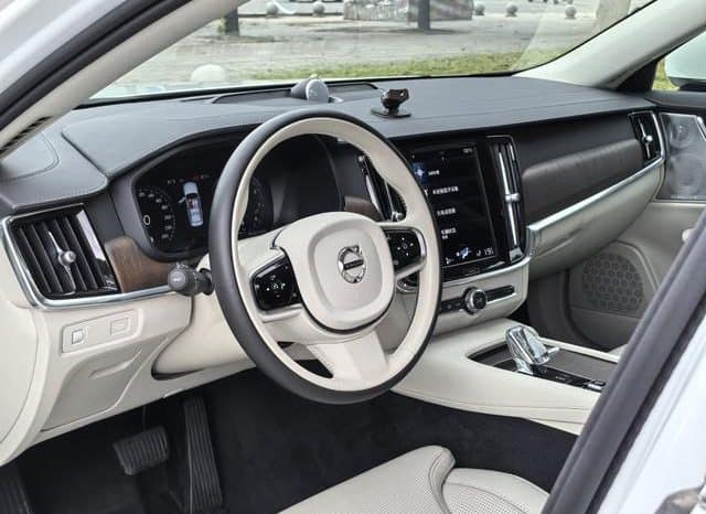 
								Volvo S90, 2021 full									