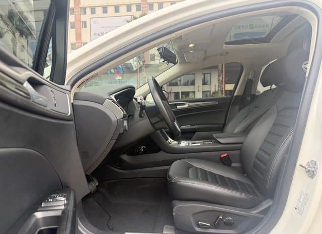 
								Ford Mondeo (V), 2021 full									