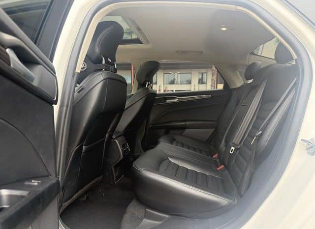 
								Ford Mondeo (V), 2021 full									