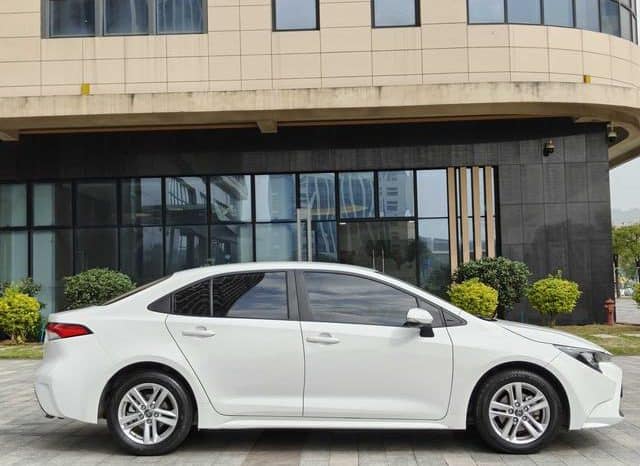 
								Toyota Levin, 2022 full									