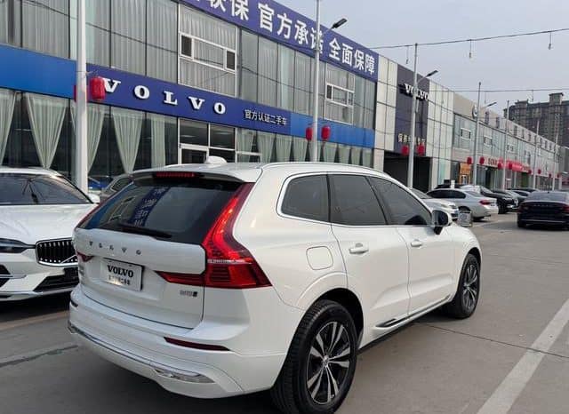 
								Volvo XC60, 2023 full									