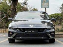
										Hyundai Elantra (VII), 2023 full									