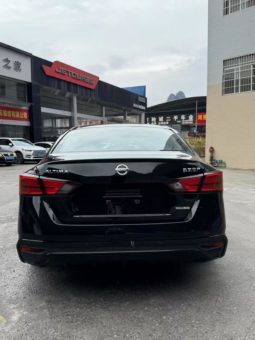 
										Nissan Altima (VI), 2021 full									