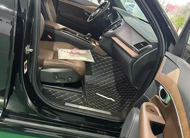 
								Volvo XC90, 2024 full									