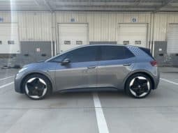 
										Volkswagen ID.3, 2022 full									