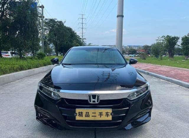 
								Honda Accord, 2020 full									