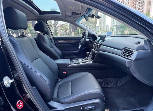 
								Honda Accord, 2020 full									