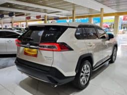 
										Toyota Wildlander, 2022 full									