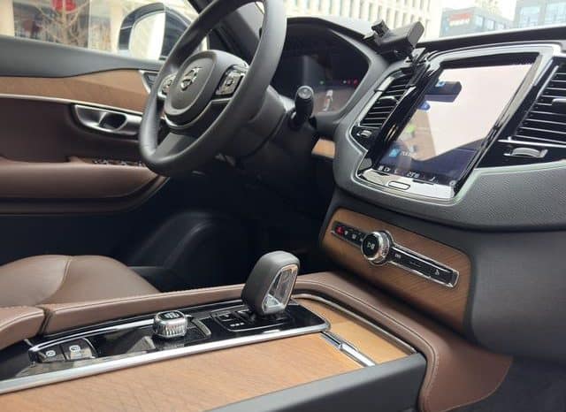 
								Volvo XC90, 2023 full									