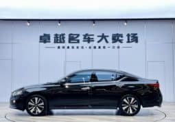 
										Nissan Altima (VI), 2022 full									