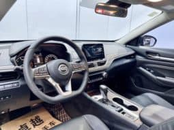 
										Nissan Altima (VI), 2022 full									