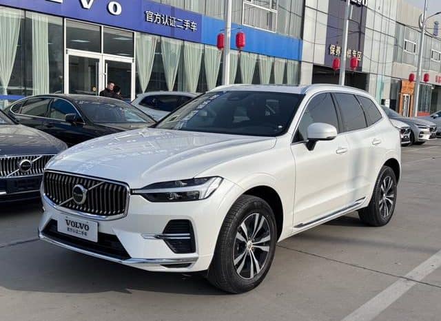 67d828420e73d Volvo XC60, 2023