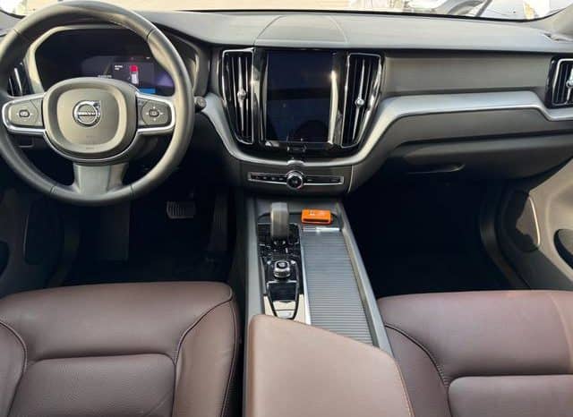 
								Volvo XC60, 2023 full									