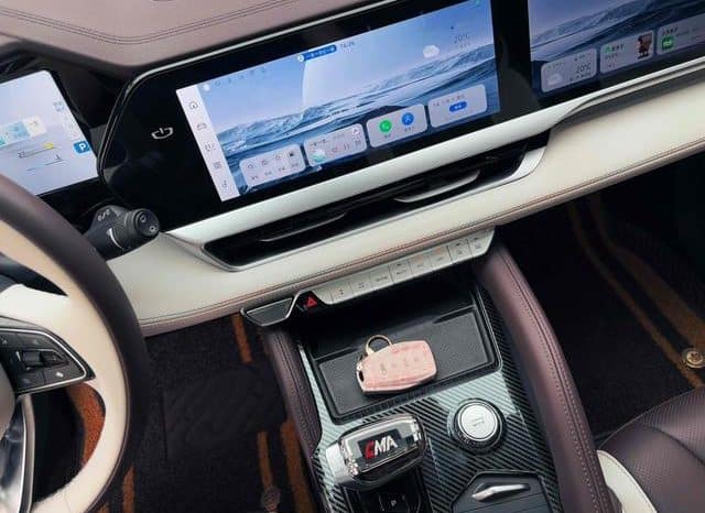 
								Geely Monjaro, 2023 full									