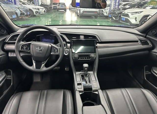 
								Honda Civic, 2020 full									