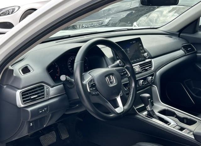 
								Honda Accord, 2020 full									
