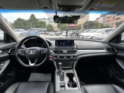 
										Honda Accord, 2020 full									