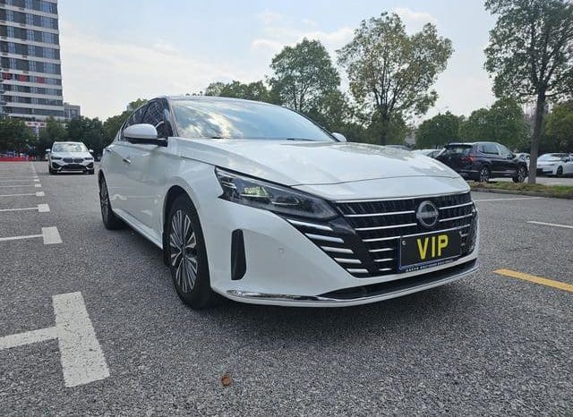 
								Nissan Altima (VI), 2023 full									