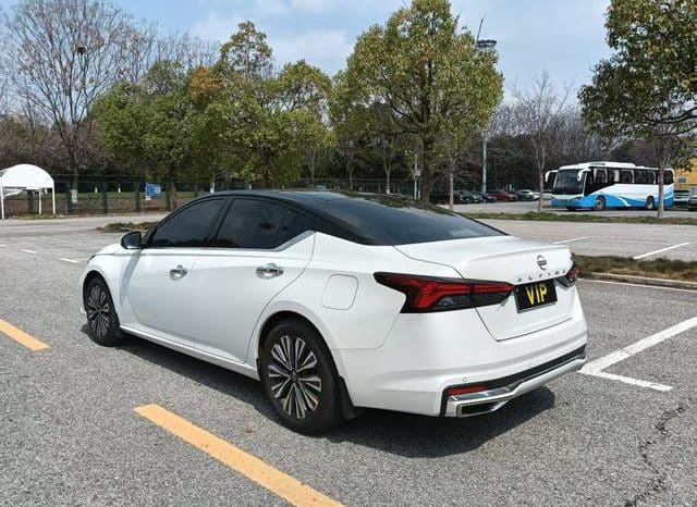
								Nissan Altima (VI), 2023 full									