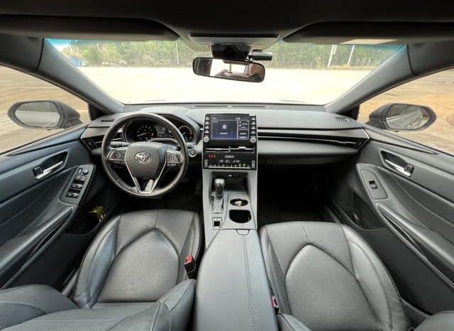 
								Toyota Avalon, 2021 full									