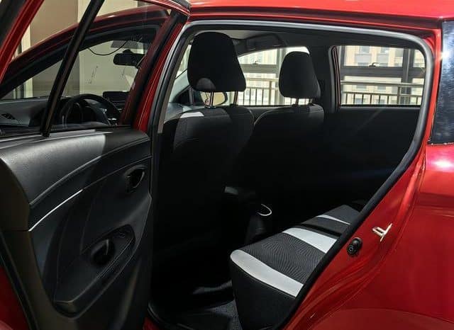 
								Toyota Yaris (IV), 2021 full									