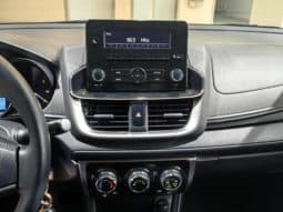 
										Toyota Yaris (IV), 2021 full									