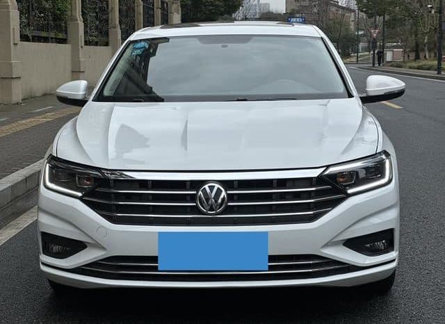 
								Volkswagen Jetta, 2020 full									