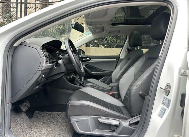 
								Volkswagen Jetta, 2020 full									