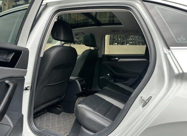 
								Volkswagen Jetta, 2020 full									