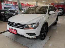 67d82d5d676e7 Volkswagen Tiguan L, 2020