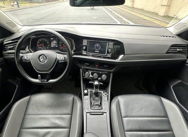 
								Volkswagen Jetta, 2020 full									